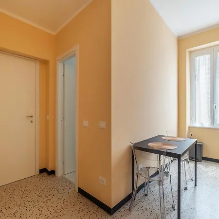 Guesthost - Functional Piazza Re Di Rome